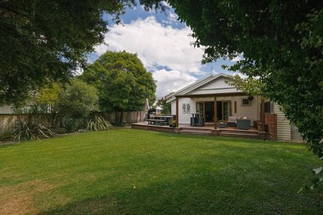 Photo of property in 168 College Street, Awapuni, Palmerston North, 4412