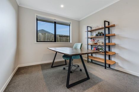 Photo of property in 21 Keerangi Place, Rototuna North, Hamilton, 3210