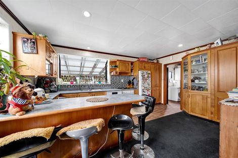 Photo of property in 30 Caledonia Street, Hawera, 4610