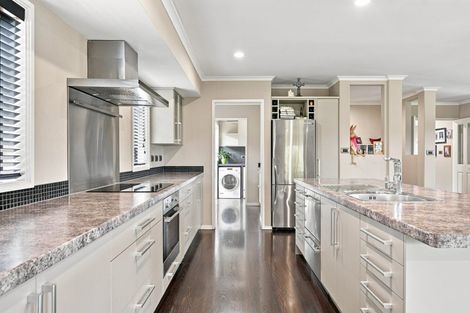 Photo of property in 2 Flavell Drive, Orewa, 0931