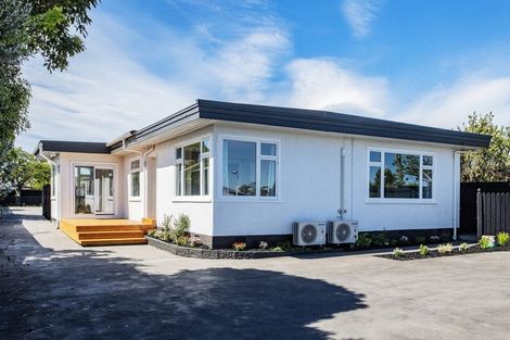 Photo of property in 268 Burwood Road, Burwood, Christchurch, 8083