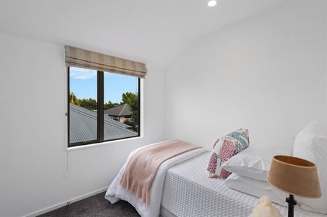 Photo of property in 130 Wairakei Road, Bryndwr, Christchurch, 8053