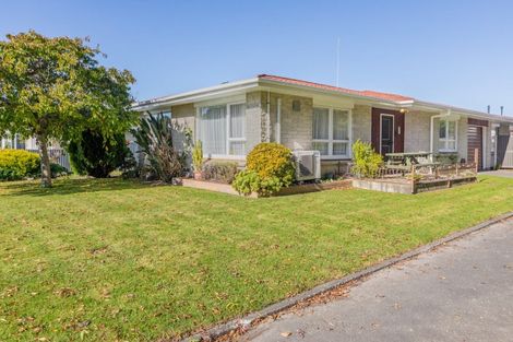 Photo of property in 1/1 Peddie Street, Taradale, Napier, 4112