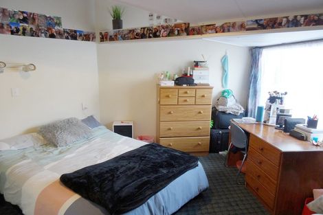 Photo of property in 671 Castle Street, North Dunedin, Dunedin, 9016