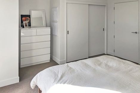 Photo of property in 248 Hobsonville Point Road, Hobsonville, Auckland, 0616