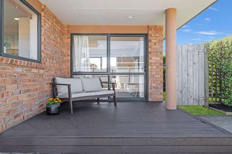 Photo of property in 16a George Crescent, Buckland, Pukekohe, 2677