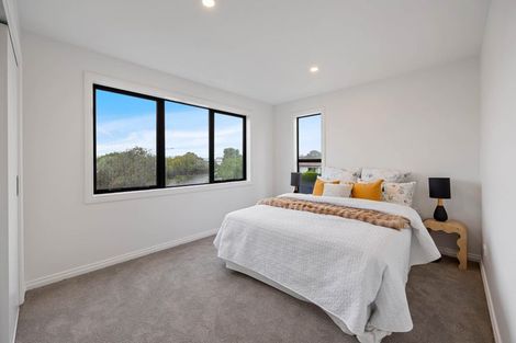 Photo of property in 4 Chesley Place, Half Moon Bay, Auckland, 2012