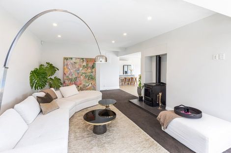 Photo of property in 3 Strowan Road, Strowan, Christchurch, 8052