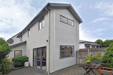 Photo of property in 25 Huxley Street, Sydenham, Christchurch, 8023