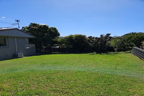 Photo of property in 3/68 Takutai Avenue, Half Moon Bay, Auckland, 2012