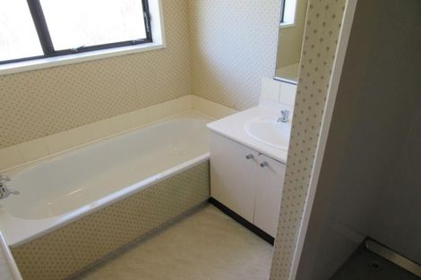 Photo of property in 1/74a Jeffreys Road, Fendalton, Christchurch, 8052