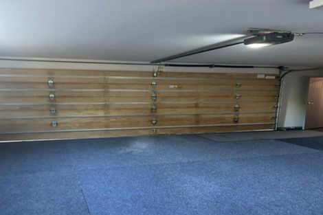 Photo of property in 14 Bush View Lane, Northcote Point, Auckland, 0627