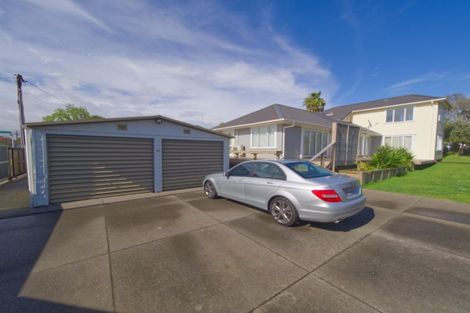 Photo of property in 67 Waipani Road, Te Atatu Peninsula, Auckland, 0610
