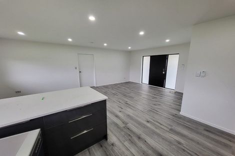 Photo of property in 190 Oraha Road, Kumeu, 0892