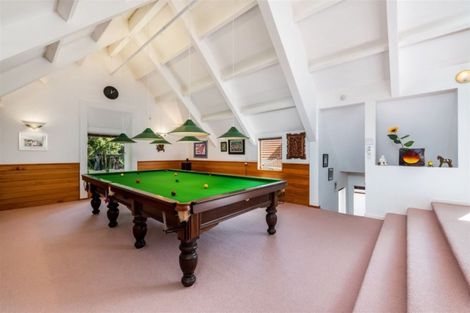 Photo of property in 531 Scenic Drive, Waiatarua, Auckland, 0612