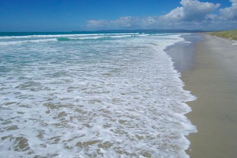 Photo of property in 159 Bream Bay Drive, Ruakaka, 0116