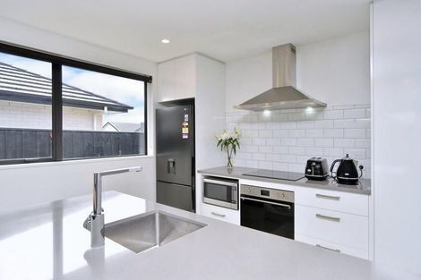 Photo of property in 8 Jasmine Street, Woodend, 7610