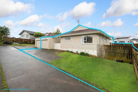 Photo of property in 2/17 Anglers Way, Wattle Downs, Auckland, 2102