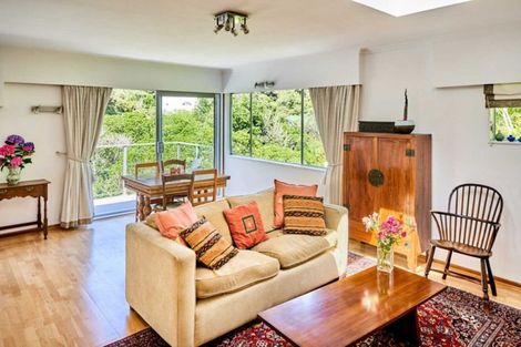 Photo of property in 37 Kotari Road, Days Bay, Lower Hutt, 5013