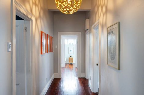 Photo of property in 10 Hall Street, Napier South, Napier, 4110