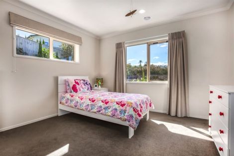 Photo of property in 54 Te Puia Drive, Aotea, Porirua, 5024