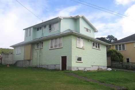 Photo of property in 17 Maher Place, Ranui, Porirua, 5024