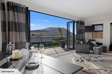 Photo of property in 31 Rannoch Drive, Jacks Point, Queenstown, 9371