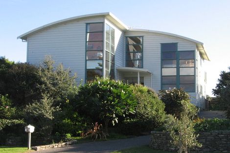 Photo of property in 89 Tutere Street, Waikanae Beach, Waikanae, 5036