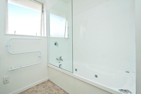 Photo of property in 3a Taiaroa Place, Southbridge, 7602