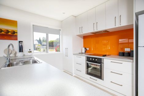Photo of property in 18 Tarata Grove, Lansdowne, Masterton, 5810