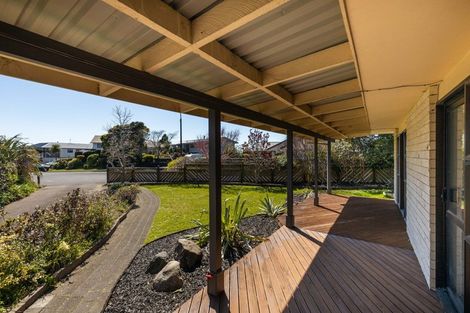 Photo of property in 12 Ash Place, Whalers Gate, New Plymouth, 4310