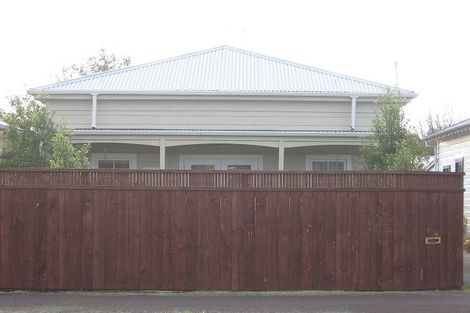 Photo of property in 51 Manson Street, Terrace End, Palmerston North, 4410