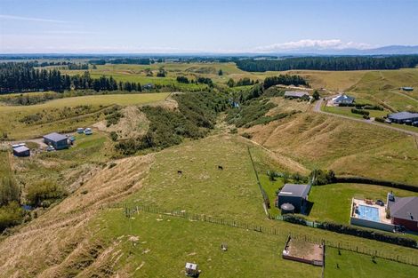 Photo of property in 33 Highland View Drive, Tokomaru, Palmerston North, 4474