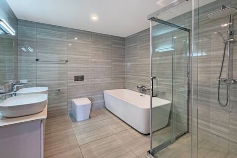 Photo of property in 32a Hewitts Road, Merivale, Christchurch, 8014