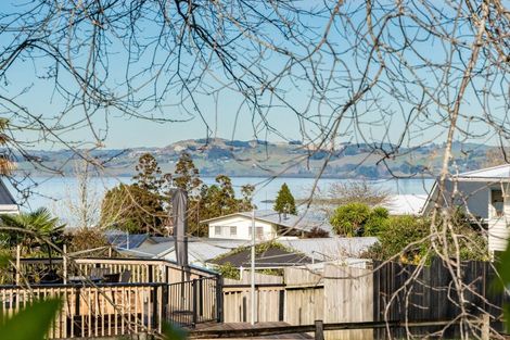 Photo of property in 5 Montague Place, Onerahi, Whangarei, 0110