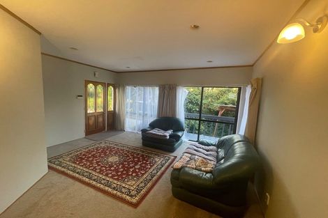 Photo of property in 166 Chelsea View Drive, Chatswood, Auckland, 0626