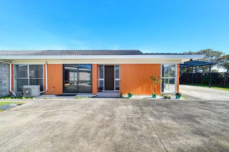 Photo of property in 1/57 Victoria Road, Papatoetoe, Auckland, 2025