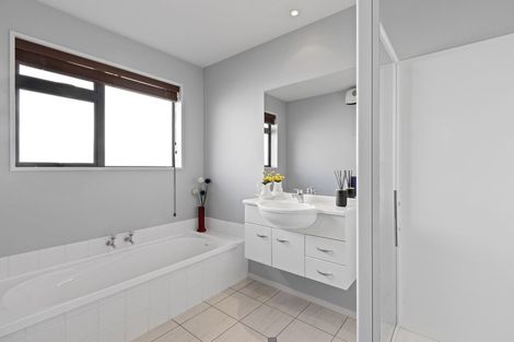 Photo of property in 14 Eaglesome Avenue, Aidanfield, Christchurch, 8025