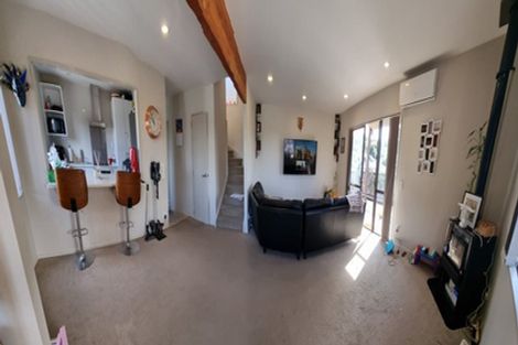 Photo of property in 2/29 Kemp Road, Massey, Auckland, 0614