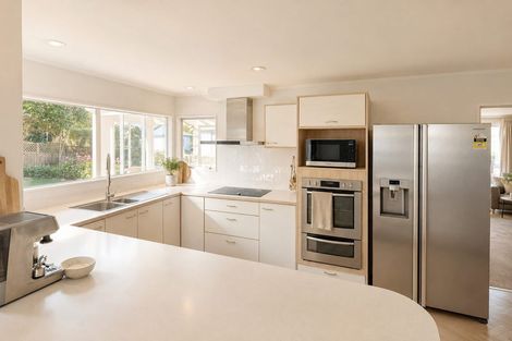 Photo of property in 4 Ridvan Grove, Ngaio, Wellington, 6035
