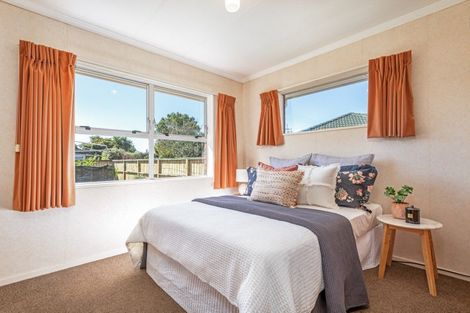 Photo of property in 61 Terry Crescent, Milson, Palmerston North, 4414