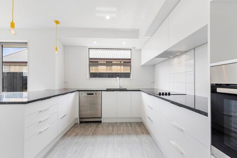 Photo of property in 37 Westpark Boulevard, Rangiora, 7400