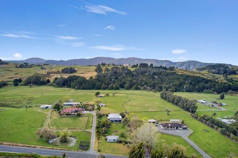 Photo of property in 24 Maungakaramea Road, Puwera, Whangarei, 0178