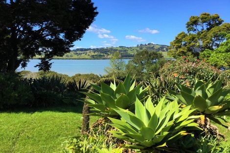 Photo of property in 4 Church Street, Kohukohu, 0491