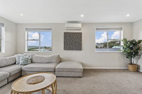 Photo of property in 445 Warspite Avenue, Ascot Park, Porirua, 5024