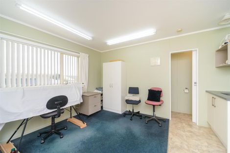 Photo of property in 39 Pukepapa Road, Marton, 4710