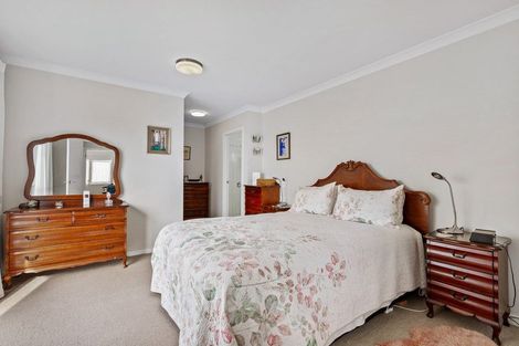 Photo of property in 61 Panorama Heights, Orewa, 0931