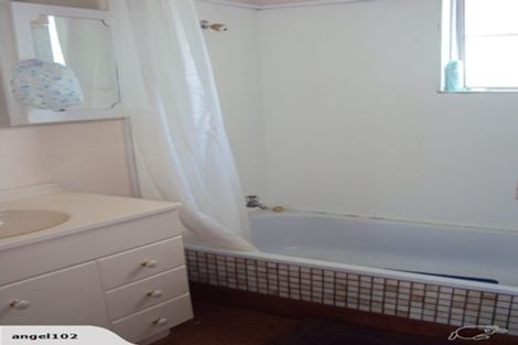 Photo of property in 1 Kerr Grove, Johnsonville, Wellington, 6037