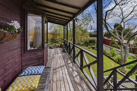 Photo of property in 22 Arran Road, Browns Bay, Auckland, 0630