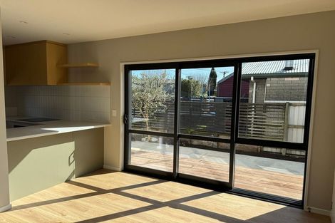Photo of property in 90 Nursery Road, Phillipstown, Christchurch, 8011